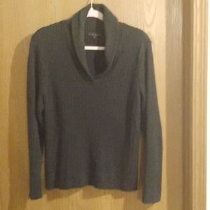 Jeanne Pierre charcoal sweater